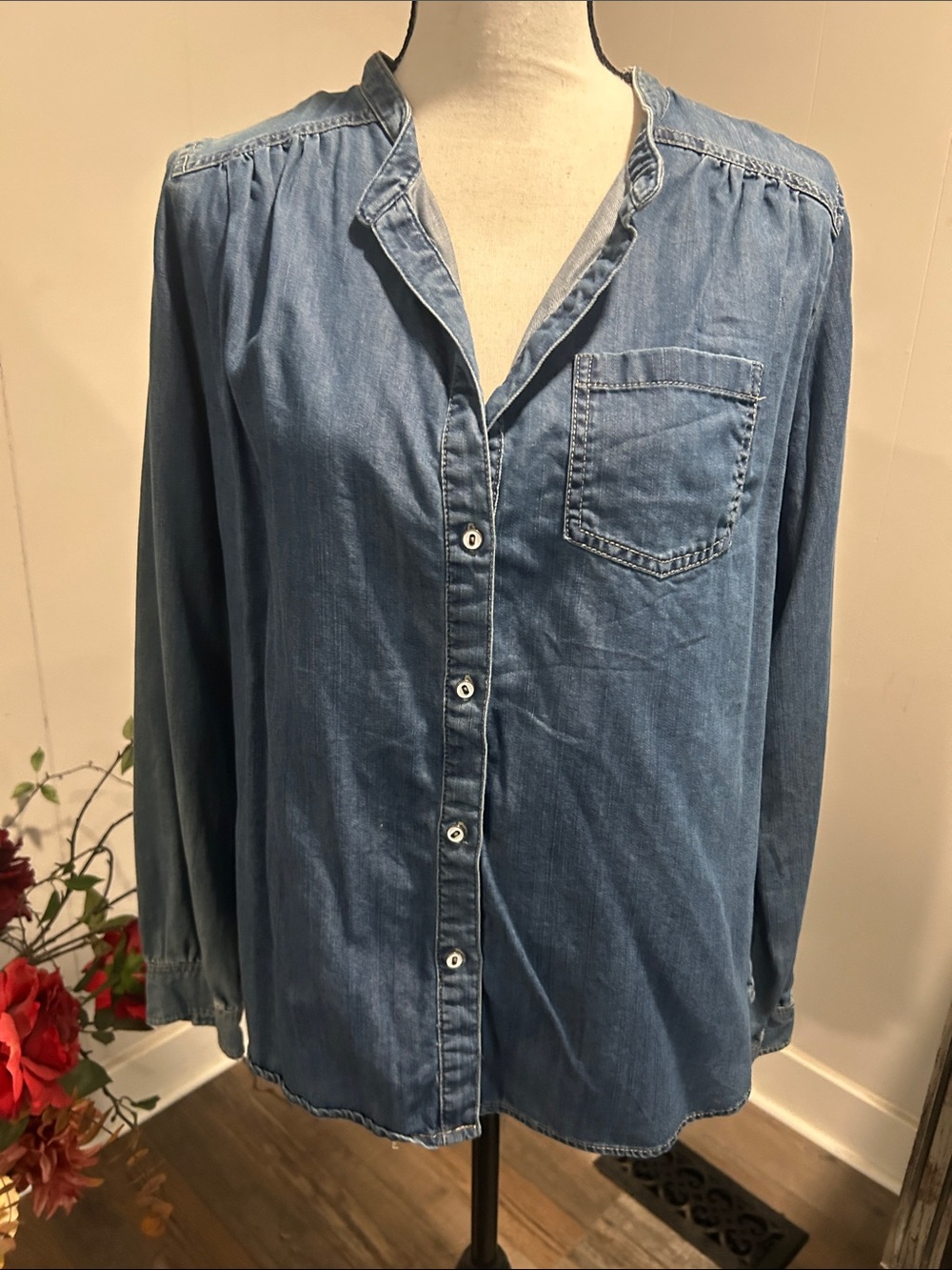 Kenar Medium Blue Denim Button-Front Women's Shirt